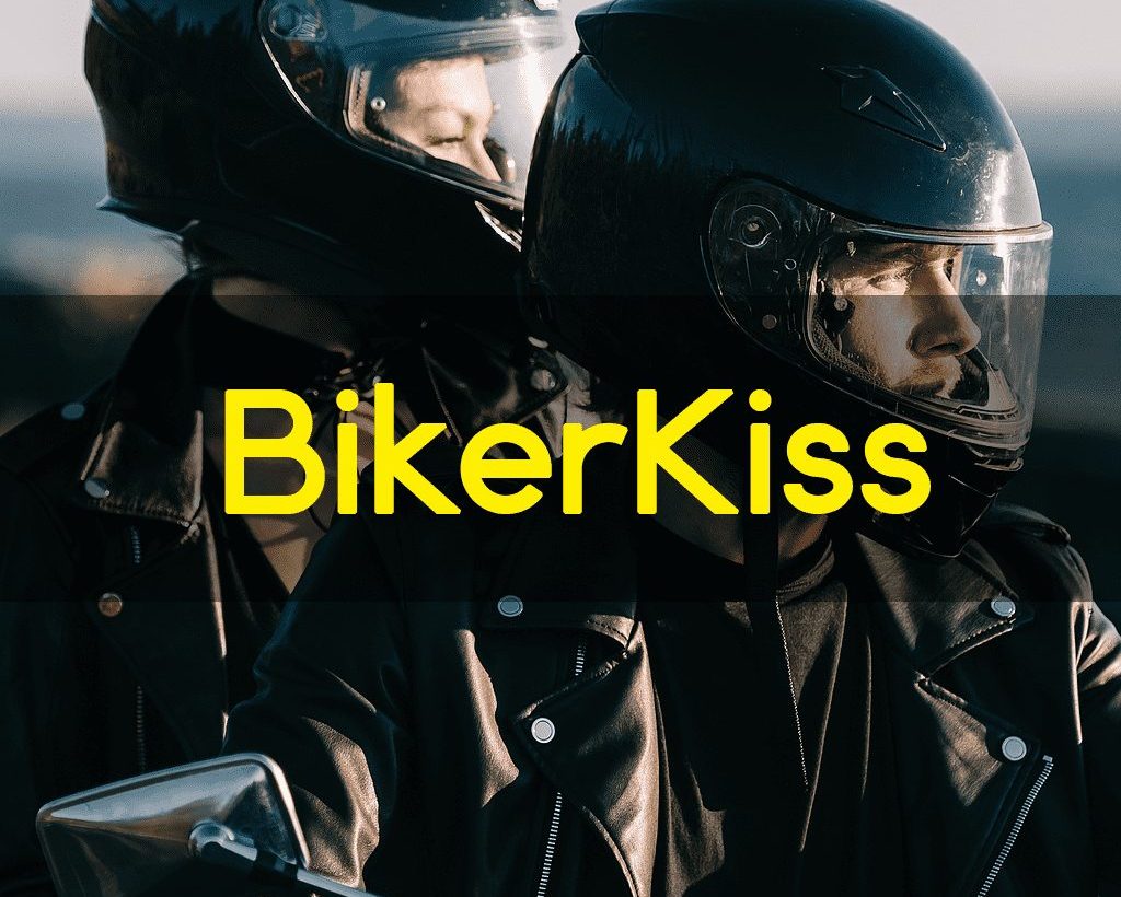 BikerKiss
