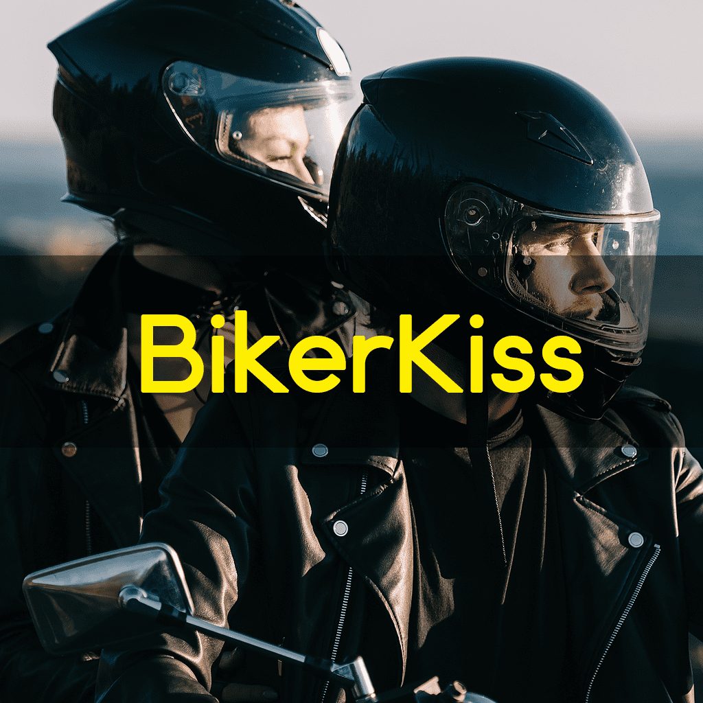 BikerKiss